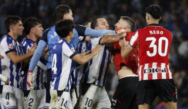 Una tangana entre Aramburu y Sancet, feo final para un gran derbi