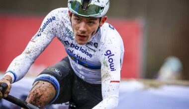 Thibau Nys y Lucinda Brand conquistan Koppenbergcross