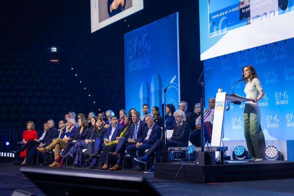 rania jordania pantalon barril top basico blanco