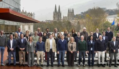 Feijóo entona un ¡basta ya! y llama a concentrarse contra los corruptos porque España “merece algo mejor que ser gobernada por una banda”