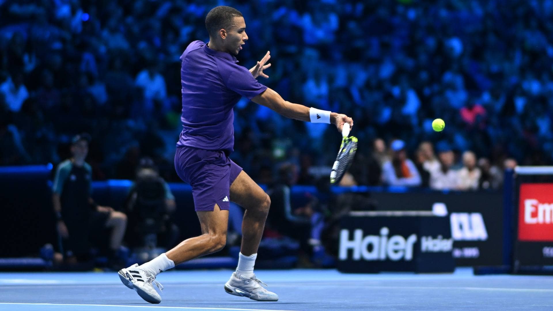 Felix Auger-Aliassime ha ganado siete de sus ocho títulos ATP en pistas bajo techo.