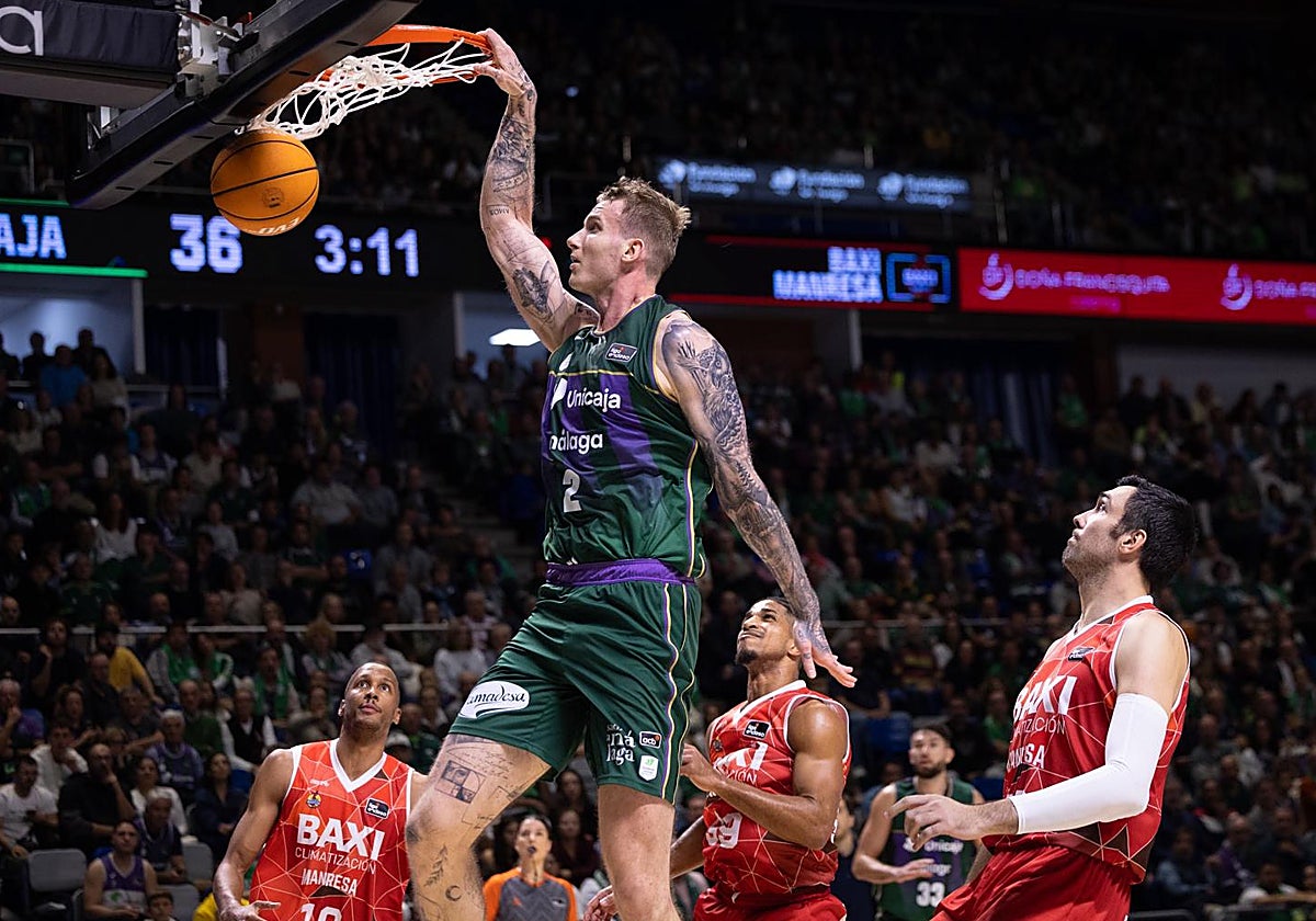 El mejor Unicaja somete al Manresa antes del parón (105-82)