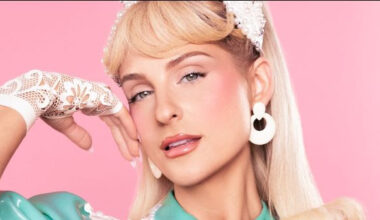 Meghan Trainor estrena single rosa y anuncia 'Toy With Me'