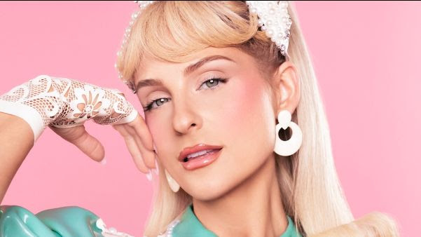 Meghan Trainor estrena single rosa y anuncia 'Toy With Me'