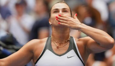 Aryna Sabalenka supera a Jasmine Paolini para iniciar las Finales de la WTA; Pegula vence a Gauff