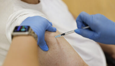 Jornada de vacunación de gripe y COVID sin cita previa el viernes 28 en el Centro de Salud de l’Alfàs - Ayuntamiento de l'Alfàs del Pi