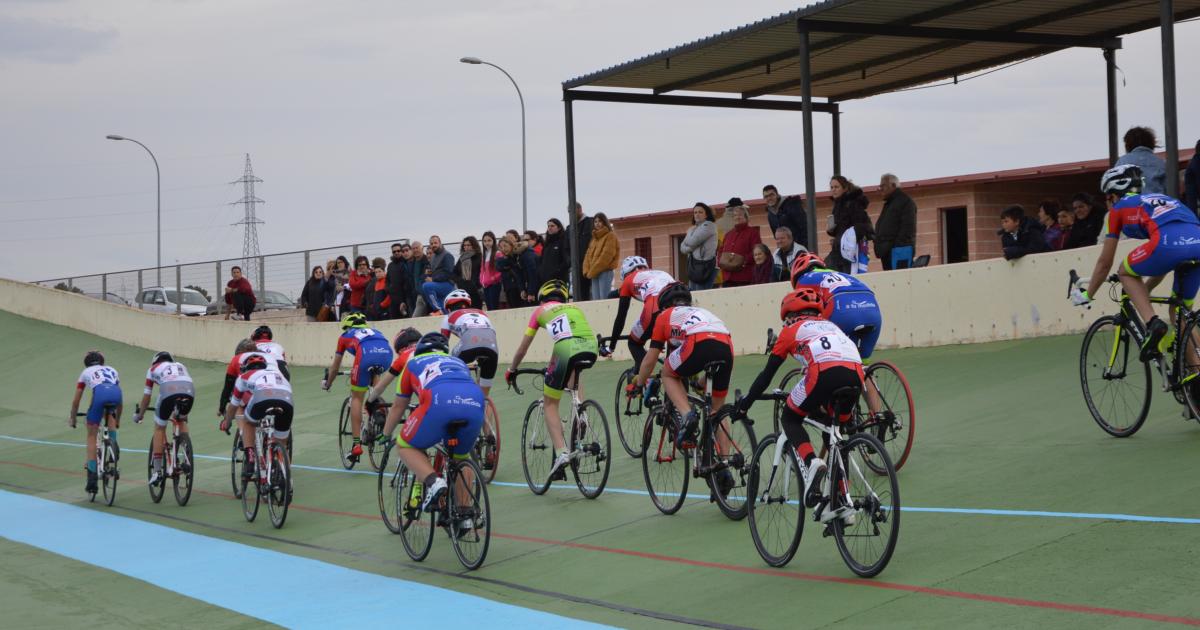 El Club Ciclista Daimiel lleva a los presupuestos participativos la reforma del Velódromo Municipal
