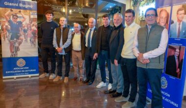 XXXII Gala Anual de la Asociación de Exciclistas Asturian...