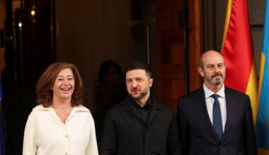 Zelenski acude al Congreso para reunirse con Armengol y Rollán