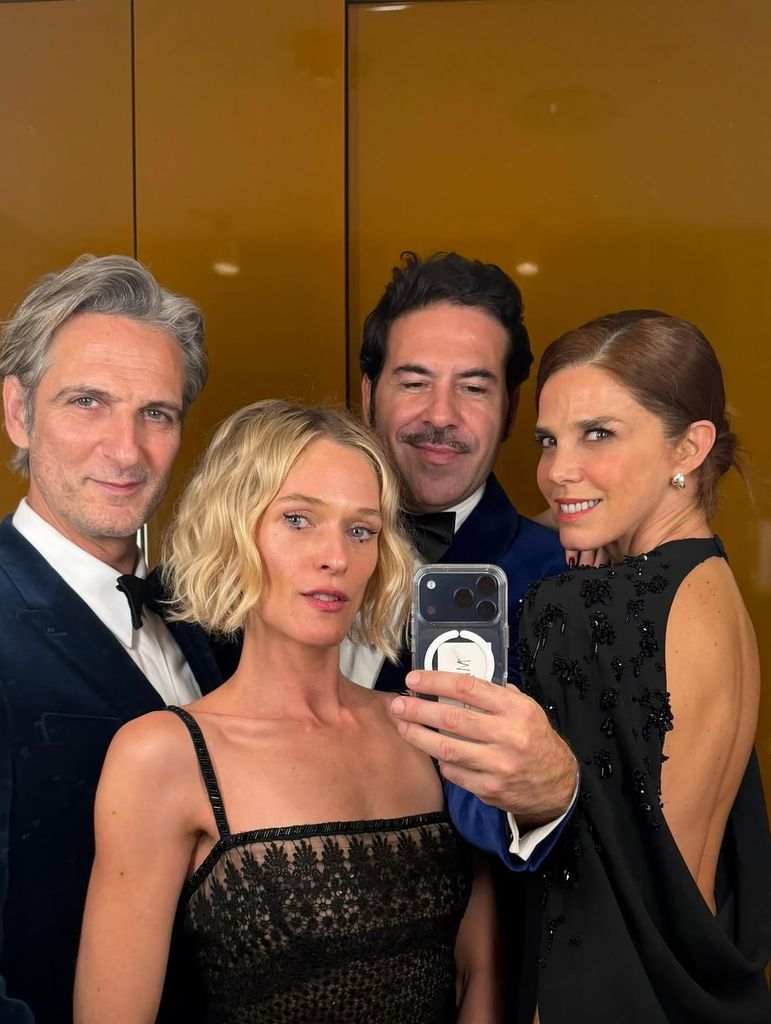 Juana Acosta con el periodista Miguel Carrizo y su exmarido Ernesto Alterio con su pareja, Ella Jazz