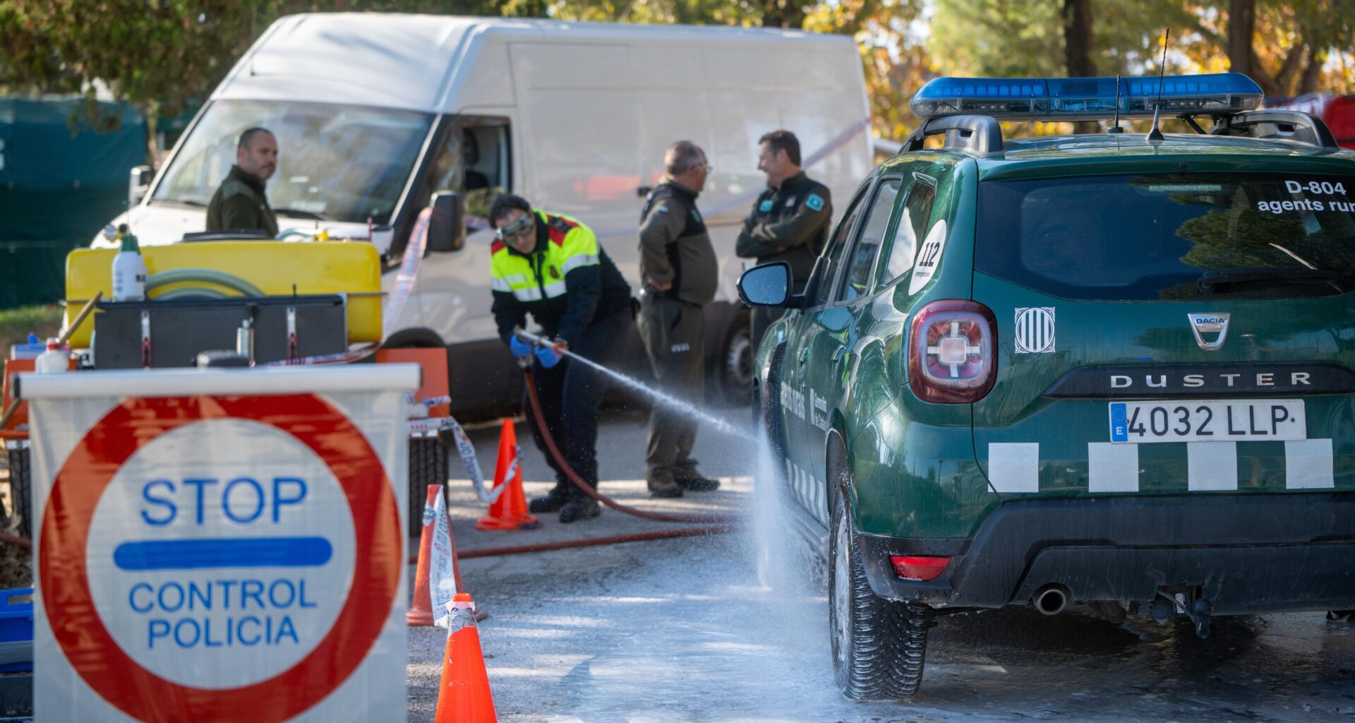 La Comisión Europea pide a España actuar frente a la peste porcina mientras la UME se despliega en Cataluña