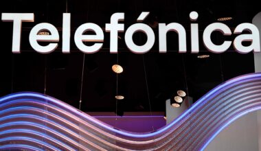 Los sindicatos rechazan la primera oferta de Telefónica