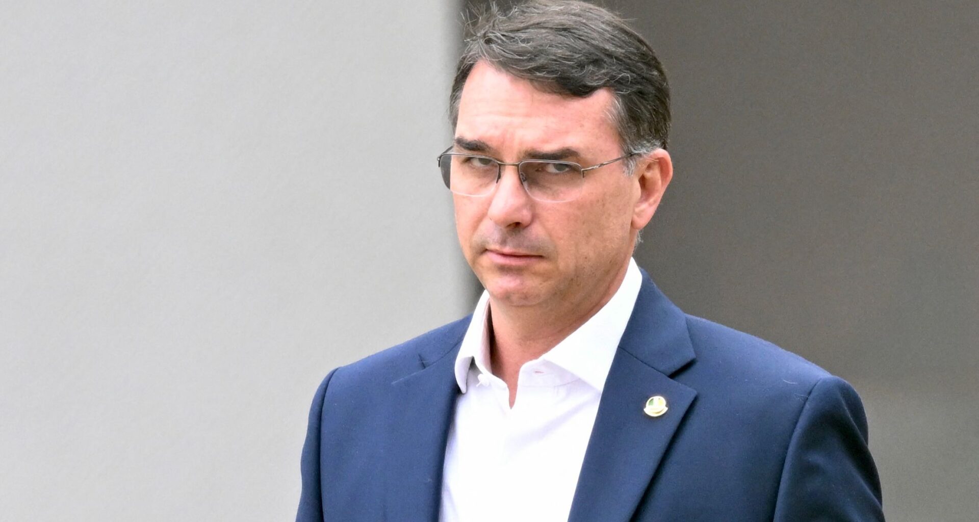 Flávio Bolsonaro, hijo del expresidente, candidato a la Presidencia