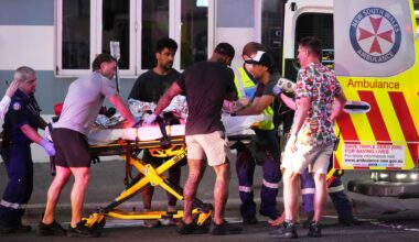 Al menos diez muertos en un tiroteo en una playa de Sídney