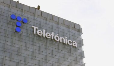 Telefónica reduce a 599 las salidas del ERE en tres filiales
