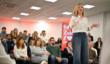 Alegría, contra un Gobierno del PP "maniatado" por Vox