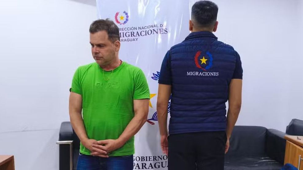 Paraguay detiene a un condenado por trama golpista en Brasil