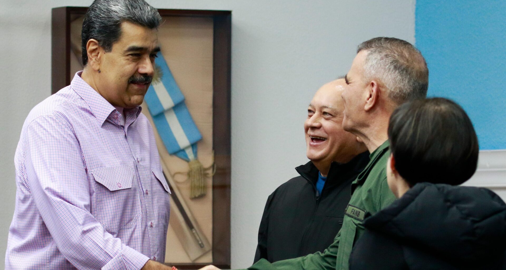 Maduro acusa a EE.UU. de fabricar una "realidad virtual"