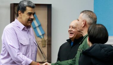 Maduro acusa a EE.UU. de fabricar una "realidad virtual"