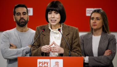 el Gobierno exige que Feijóo entregue los mensajes a Mazón