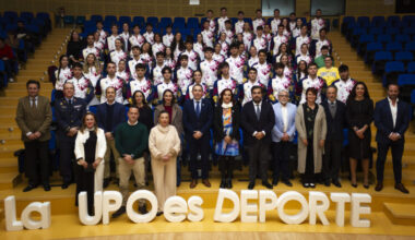 Foto de Familia de la V Gala de los Premios del Deporte de la UPO