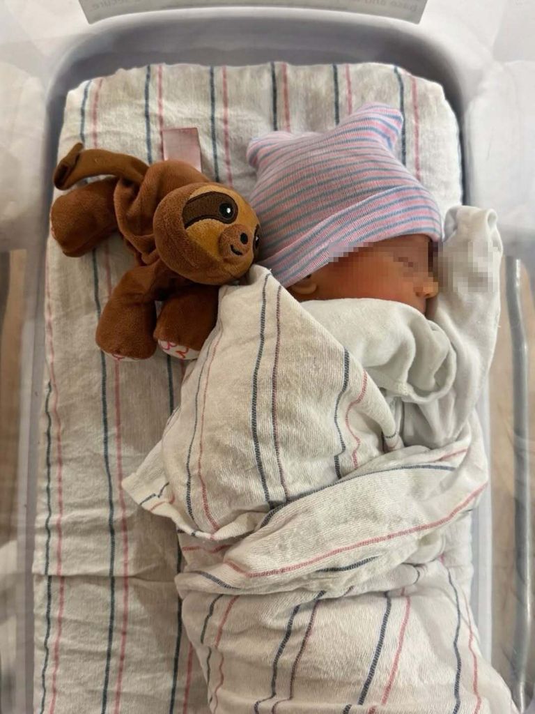 Anna Kournikova tercer hijo Enrique Iglesias