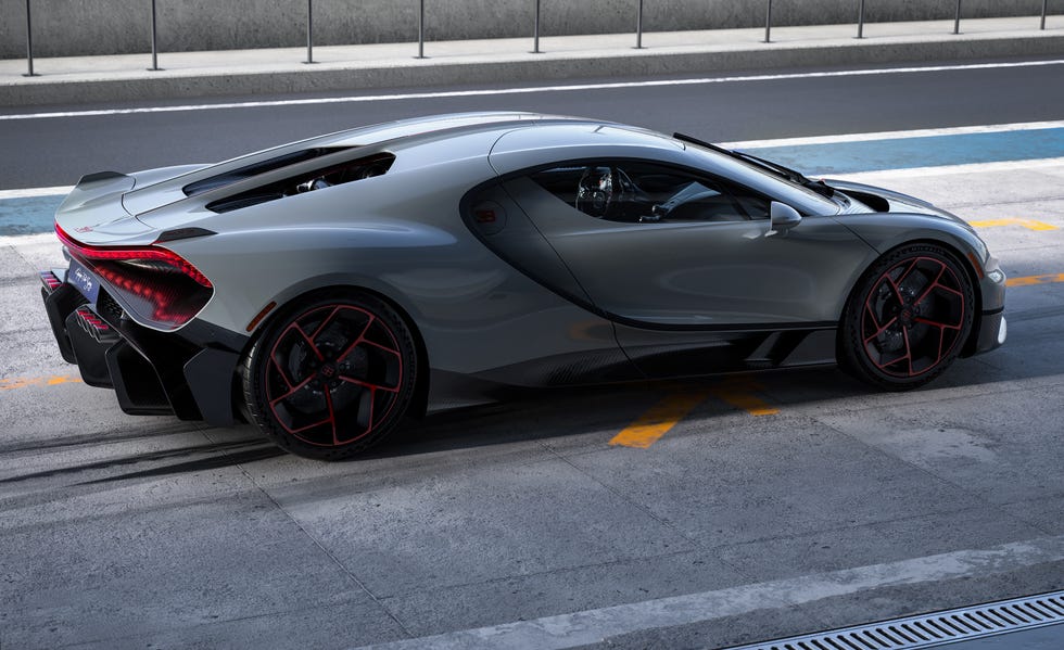 2026 bugatti tourbillon équipe pur sang