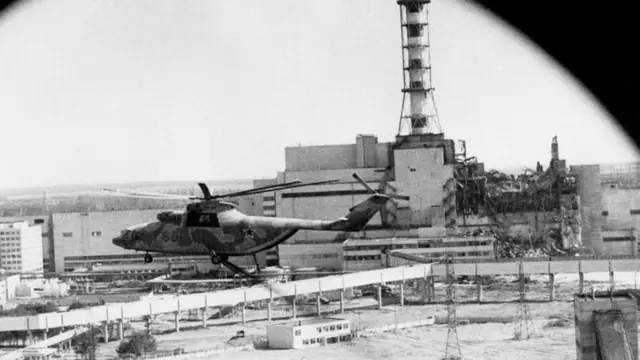 La explosión del reactor en Chernóbil en 1986