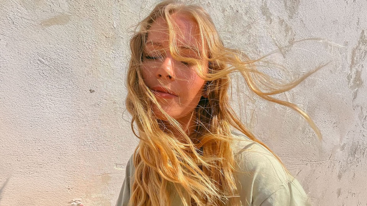 "Que el pelo se mantenga limpio durante días es una de las 5 señales de que está envejeciendo"