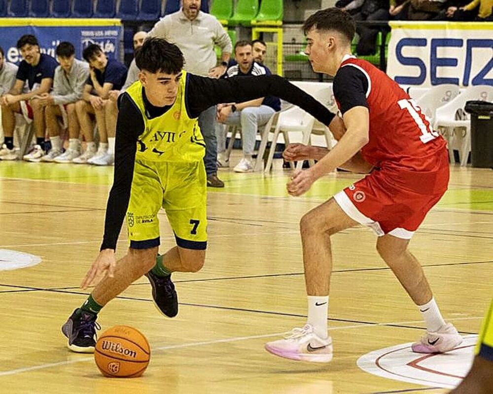 El Hotel 4Postes Ávila Auténtica El Bulevar fue siempre por detrás en el marcador y no tuvo capacidad de reacción ante el Universidad de Deusto