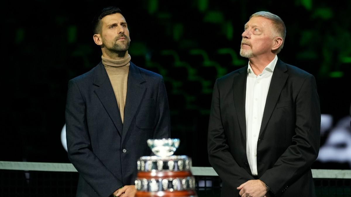 Novak Djokovic y Boris Becker, durante el homenaje