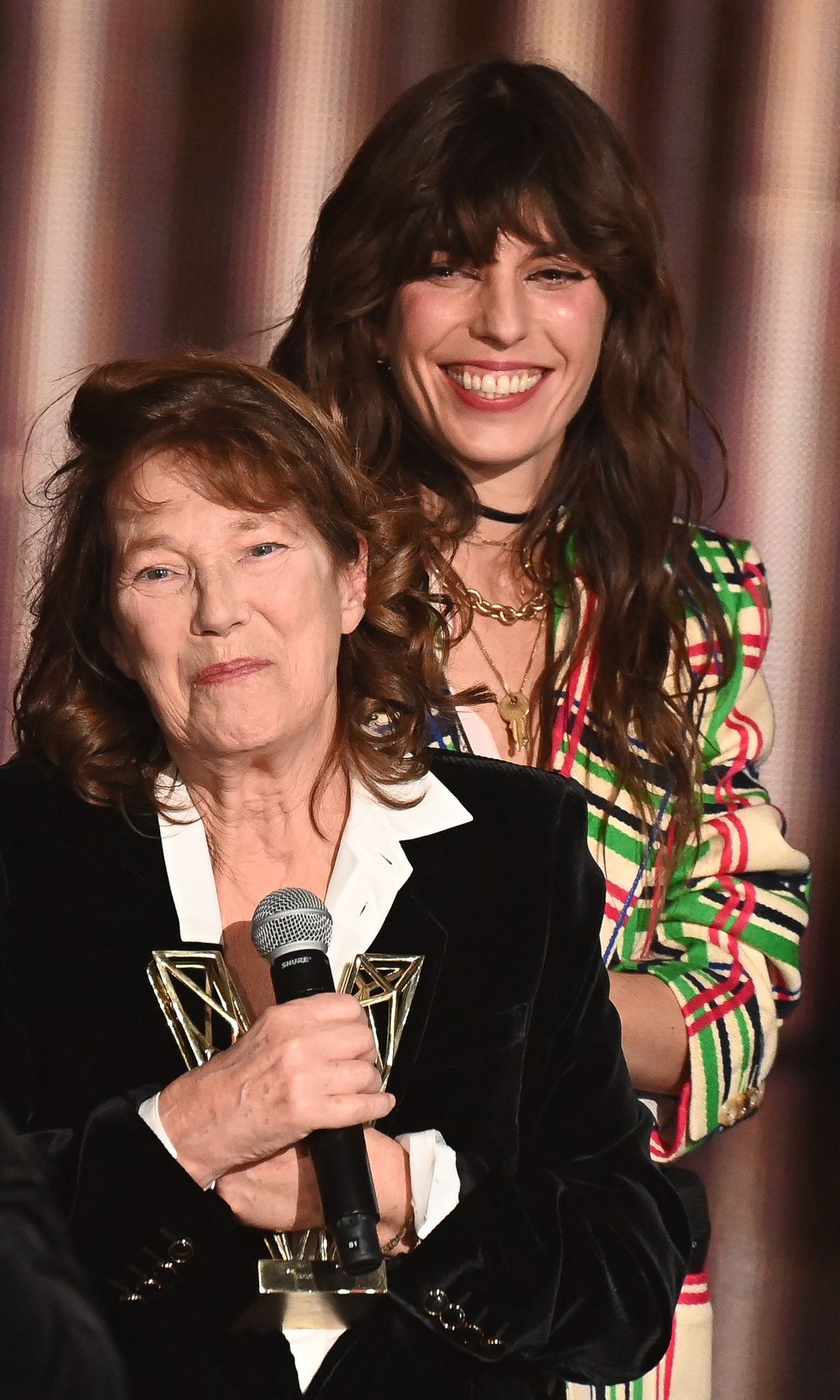Jane Birkin y Lou Doillon (R) en febrero de 2021