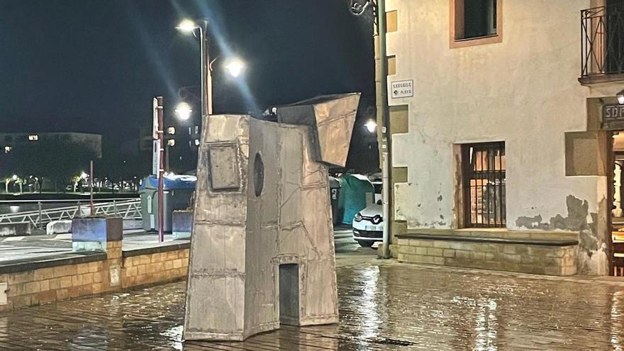 Vandalizan en Zumaia la escultura ‘Zinka’, homenaje a Iñaki Olazabal