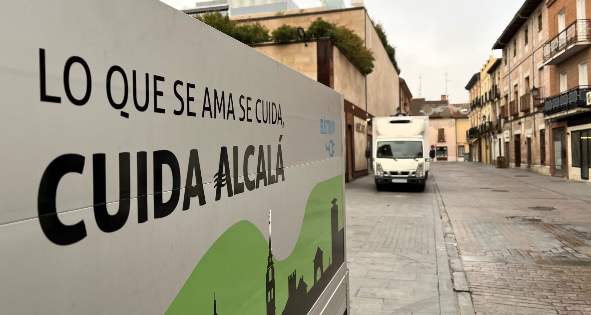 El Ayuntamiento de Alcalá activa un plan especial de limpieza y recogida de residuos para las fechas navideñas