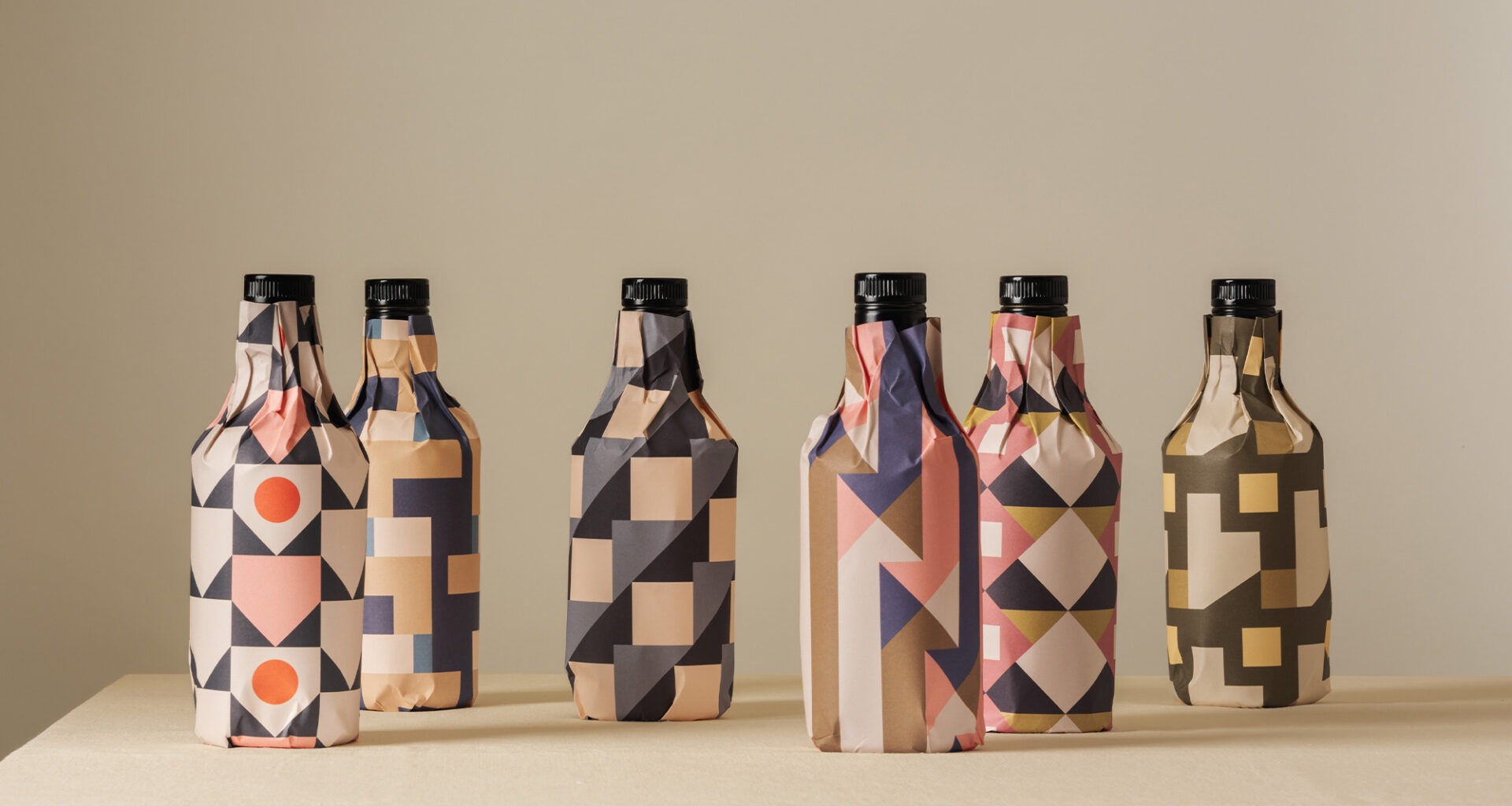 Buenaventura convierte la Cosecha 25–26 de Fuenquesada en una serie gráfica que eleva el aceite a objeto artístico