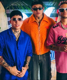 Imagen secundaria 2 - Taylor Swift, Aitana yOvyon the Drums