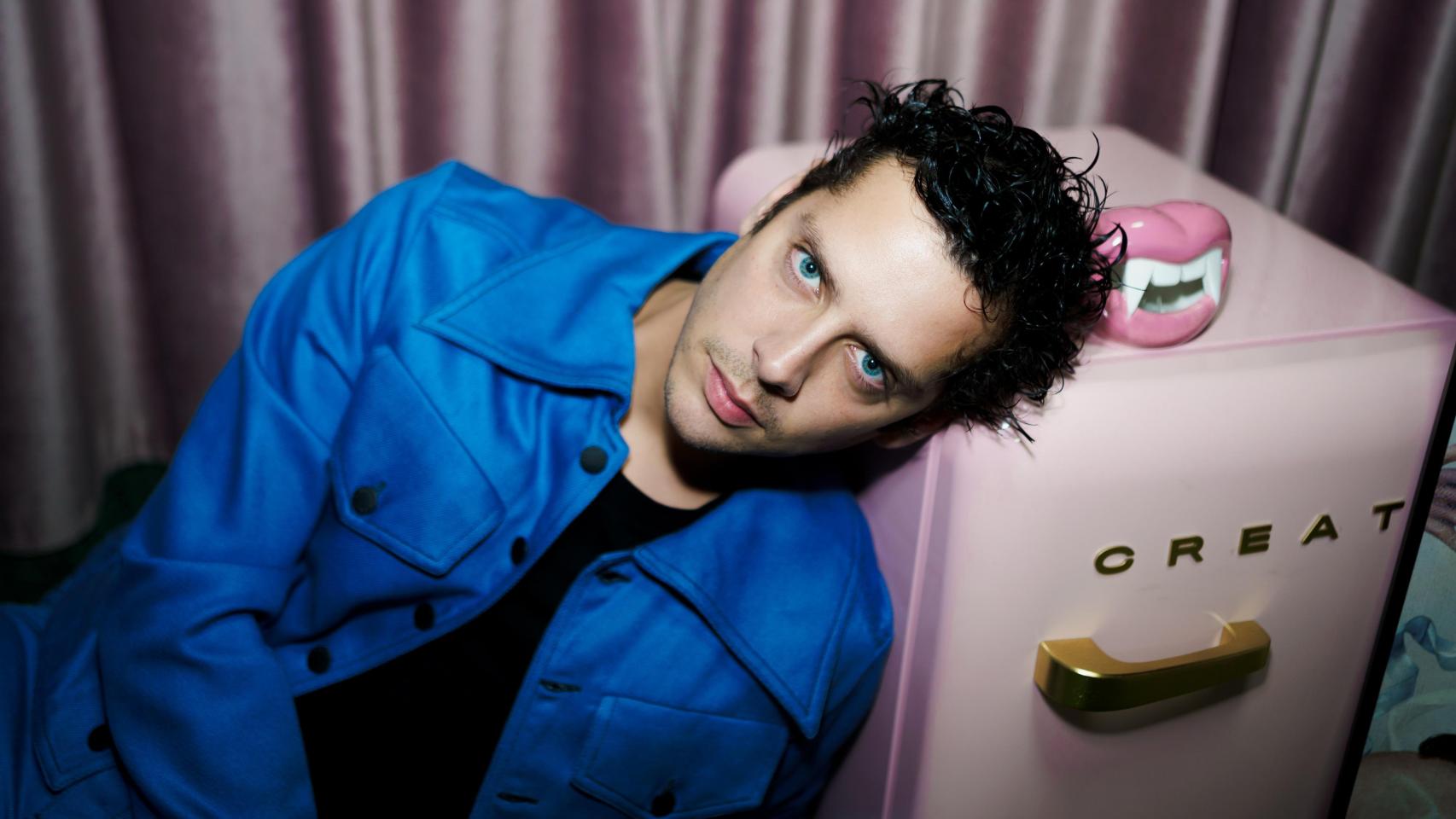 "Soy más amigo de Satán, la Iglesia ha hecho muchísimo daño a la hora de silenciar el VIH"