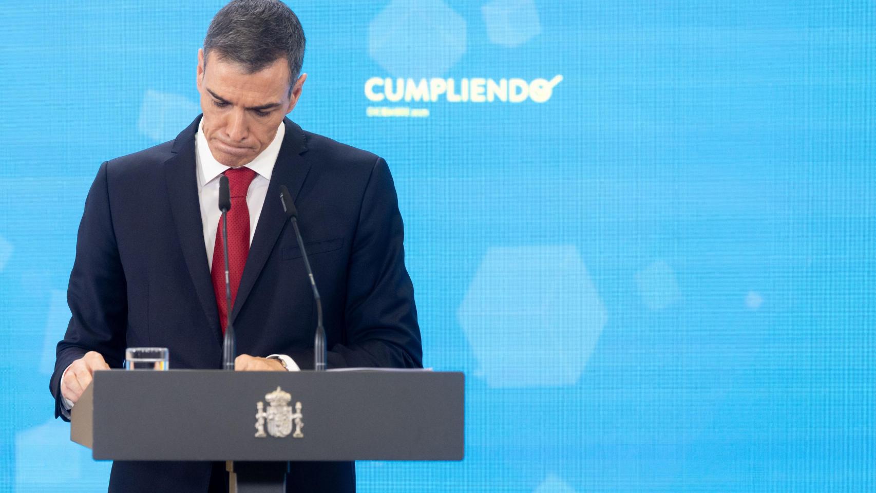 Última hora política, en directo | Sánchez nombrará a una mujer como nueva portavoz del Gobierno tras la salida de Alegría - El Español