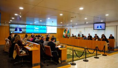 La Diputación tramita anticipadamente el mantenimiento de las carreteras provinciales y aprueba 9,1millones de euros para renovar vehículos de 97 municipios y la inyección de otros 7 millones al Huesna