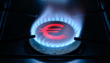 La paradoja del gas europeo: el precio se hunde a mínimos de cuatro años a las puertas del frío de Navidad