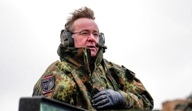 Alemania acelera la modernización de su Ejército con compras récord de armamento