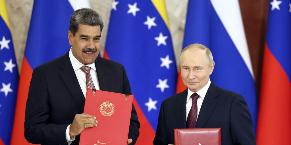 Putin llama por teléfono a Maduro para confirmarle su apoyo en medio de la tensión con Trump