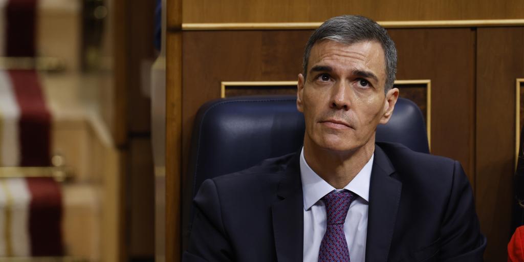 EE.UU. acusa a Sánchez de discriminar a sus barcos y amenaza con cerrar sus puertos a España