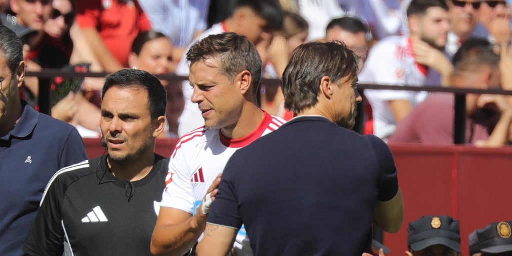 El Sevilla emite el parte médico de Azpilicueta y Nyland