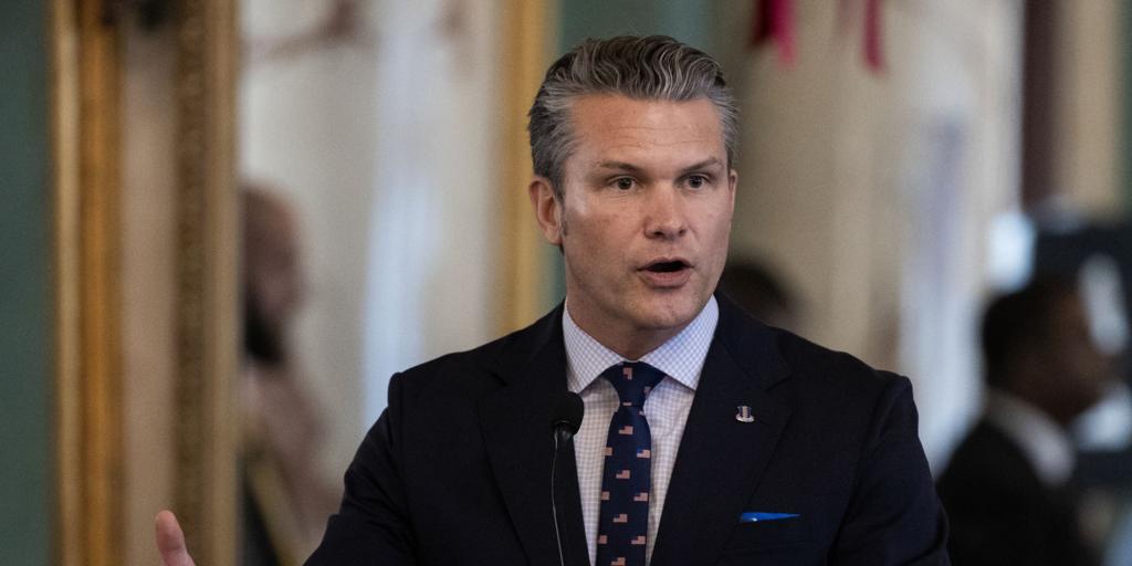 El Congreso investiga el ataque del Pentágono a una narcolancha en el que se 'remató' a dos supervivientes