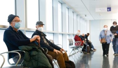 La Comunidad de Madrid aconseja el uso de mascarillas en residencias por el repunte de la gripe