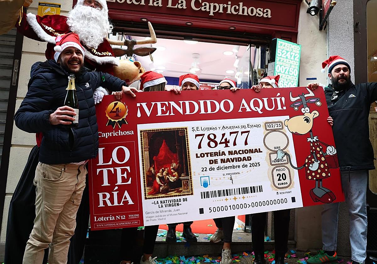 78477 y 25508, dos cuartos premios muy repartidos