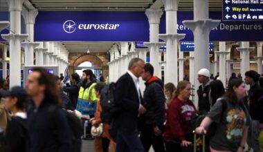 Eurostar suspende hasta nuevo aviso todos los trenes entre Londres, París, Ámsterdam y Bruselas por un fallo eléctrico