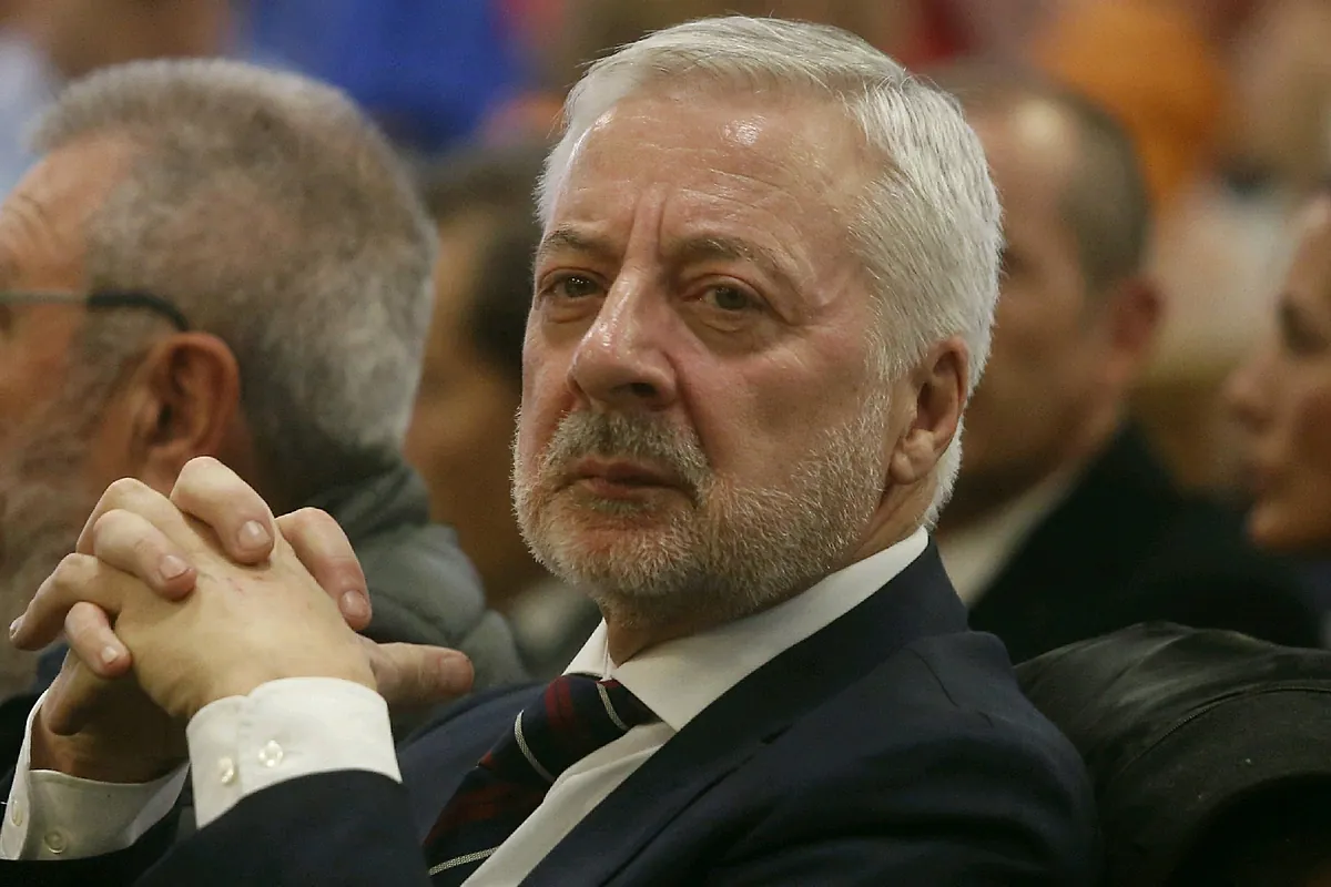 La consultora de José Blanco se desmarca de la oferta del PSOE a Ábalos: "No autorizamos propuestas profesionales en nuestro nombre" - El Mundo