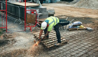 si quieres albañiles hay que pagarles y darles vacaciones